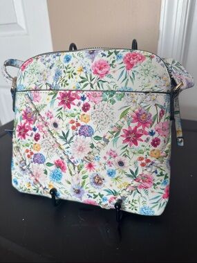 DS Floral Crossbody Handbag Multi-Color
NWT